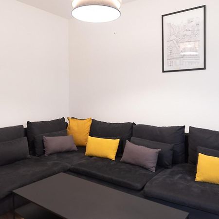 Spacious Apartment Near The Champs De Mars Paris Exterior photo
