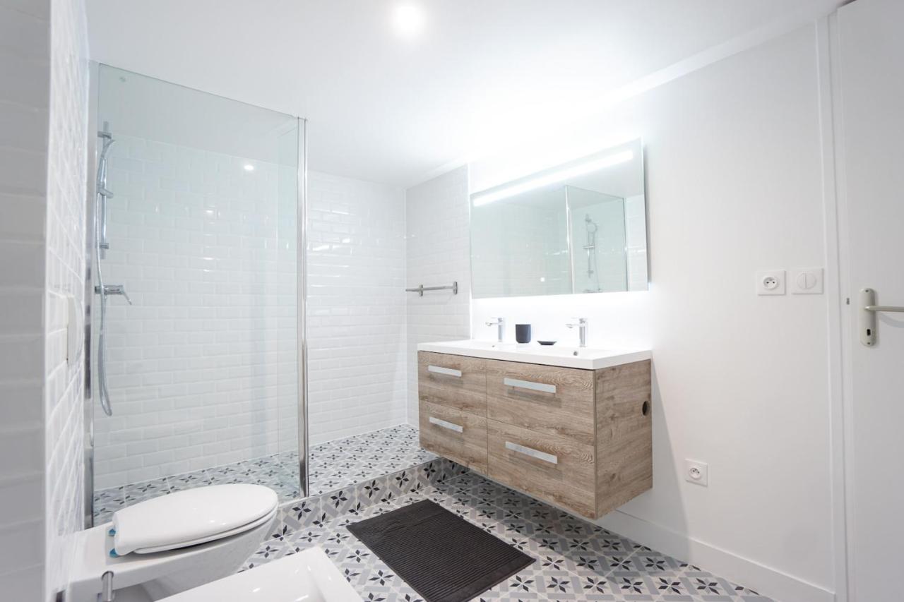 Spacious Apartment Near The Champs De Mars Paris Exterior photo