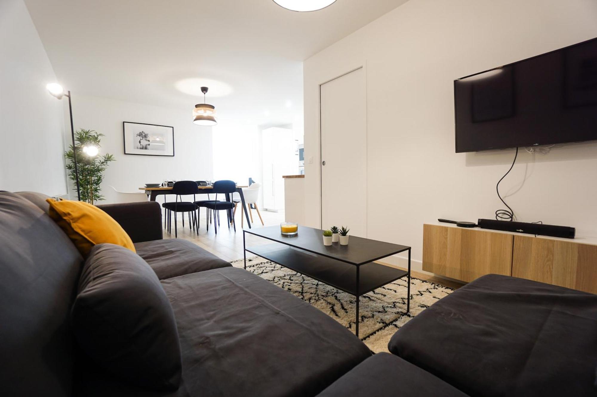 Spacious Apartment Near The Champs De Mars Paris Exterior photo
